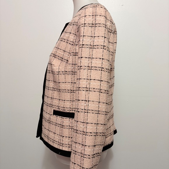 Liz Claiborne Career Tweed Blazer 4 Pink Black Plaid Contrast Trim Excellent - Picture 3 of 7